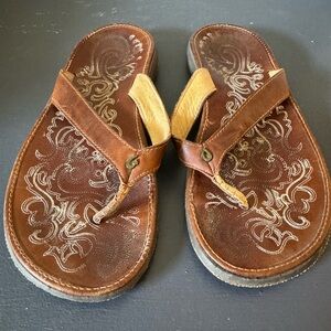 Olukai Paniolo Leather Strap Flip Flop Sandals Size 7